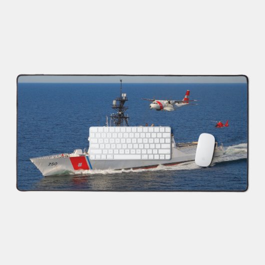 USCGC BERTHOLF mit HC-144 und MH-65D Schreibtischunterlage (Tastatur & Maus)