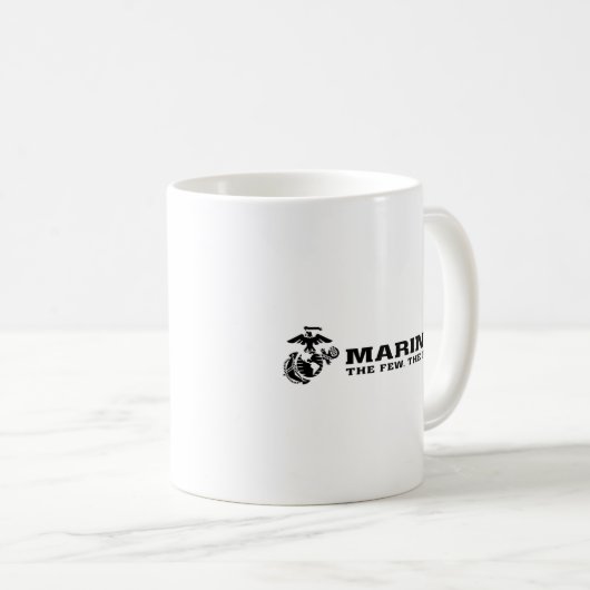 USMC "Die wenigen, die stolz" gestapelte schwarze Kaffeetasse (VorderseiteRechts)