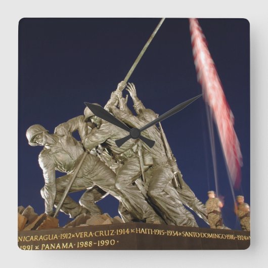 USMC War Memorial Quadratische Wanduhr (Vorderseite)