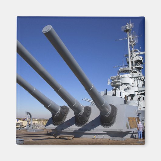 USS Alabama Battleship in Battleship Memorial 2 Magnet (Vorne)