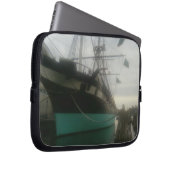 USS Constellation Laptopschutzhülle (Vorne Rechts)