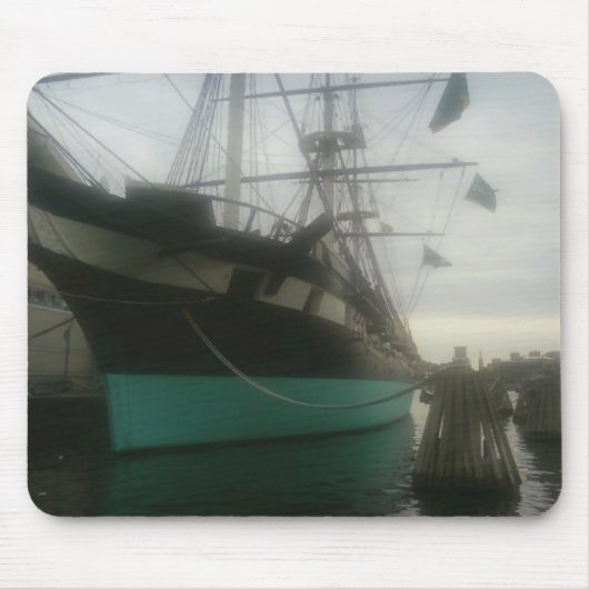 USS Constellation Mousepad (Vorne)