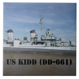 USS KIDD DD 661 FLIESE