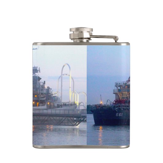 USS KIDD Flask Flachmann (Rückseite)