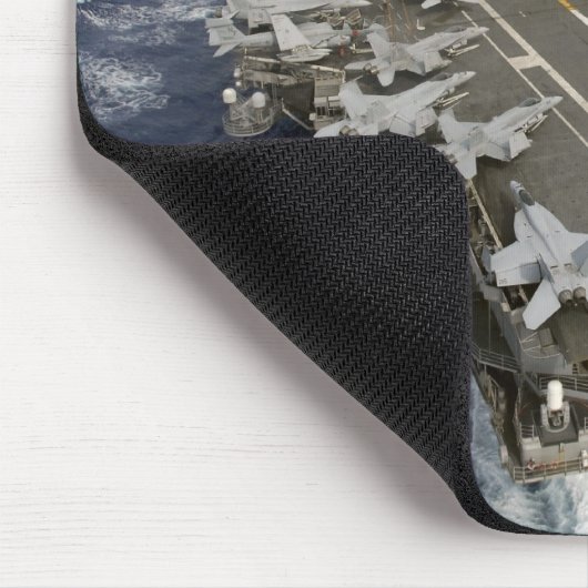 USS Kitty Hawk Mousepad (Ecke)