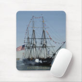 USS-Konstitutions-Zündungs-Kanonen Mousepad (Mit Mouse)