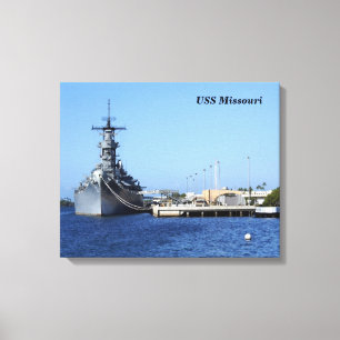 USS Missouri wickelte Leinwand ein
