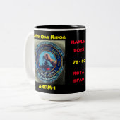 USS Oak Ridge Rawls' Boys Cup Zweifarbige Tasse (Vorderseite Links)