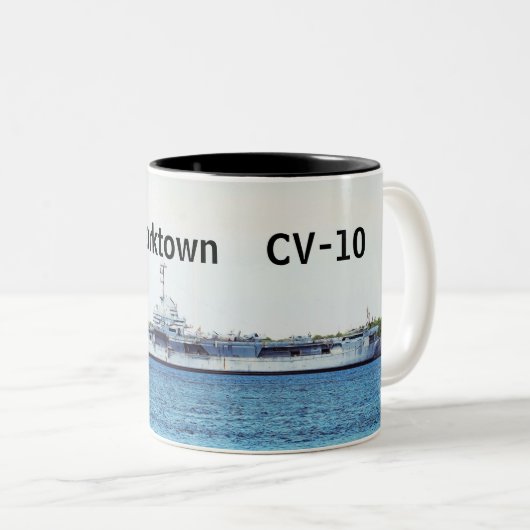 USS Yorktown Coffee Tasse (VorderseiteRechts)