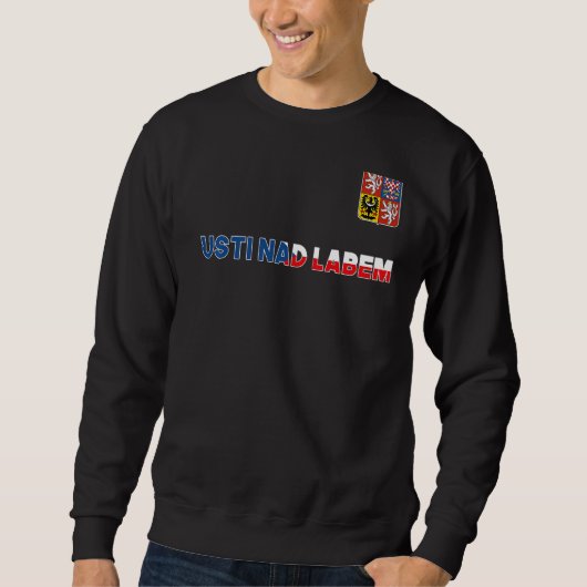 Usti Nad Labem Tschechien Herzenflaggenarmarm Sweatshirt (Vorderseite)