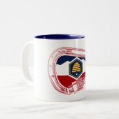 Utah Flag Rock Climbing Carabiner Zweifarbige Tasse (Vorderseite Links)