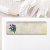 V für Violets Blume Monogramm (Insitu)
