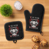 V is for Valentine, V-Twin Motorcycle. Biker Ofenhandschuh & Topflappen-Set (Oben Unten)