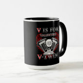 V is for Valentine, V-Twin Motorcycle. Biker Tasse (VorderseiteRechts)
