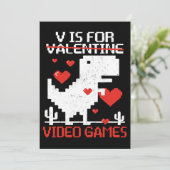 V is for Video Games Funny Dinosaur T Rex Valentin Einladung (Stehend Vorderseite)