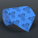 V Motor mit zwei Motorrädern Calligram Word Art Krawatte<br><div class="desc">Diese Krawatte zeigt den V Twin Motor in einem faszinierenden Kalligramm,  in dem Wörter nahtlos das komplexe Design bilden. Perfekt für den Motorradbegeisterten,  der die Verschmelzung von Kunst und Technik schätzt. Tragen Sie es stolz und lass Ihre Leidenschaft für Motorräder in stilvoller Form!</div>