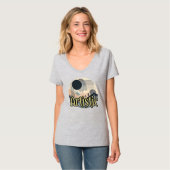 V-Neck-T - Shirt für Frauen (Vorderseite Vollansicht)