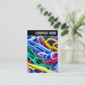 V Überschrift - Farbige Paperclips Visitenkarte (Stehend Vorderseite)