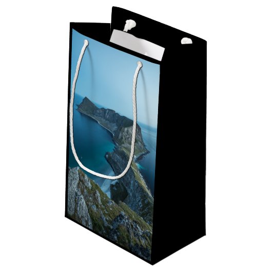 Vaeroya Lofoten Inseln Kleine Geschenktüte (Rückseite Schrägansicht)