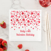 Valentine Birthday Red Confetti Hearts Serviette (Beispiel)