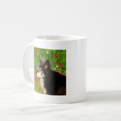Valentine Border Collie mit wunderschönen Blume Kaffeetasse (Vorderseite Links)