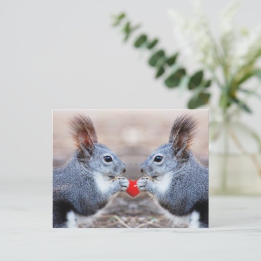 Valentine Eichhörnchen Postkarte (Stehend Vorderseite)