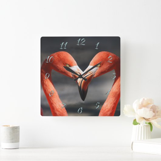 Valentine Flamingo Quadratische Wanduhr (Zuhause)