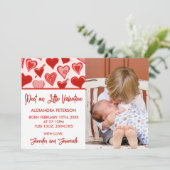 Valentine Geburtsankündigung Karte niedlich (Stehend Vorderseite)