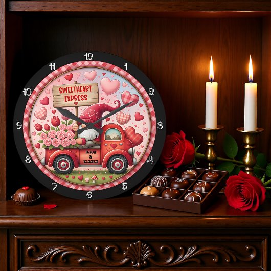 Valentine Gnome Sweetheart Express Große Wanduhr