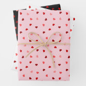 Valentine Hearts on Pink, White und Black Geschenkpapier Set (Beispiel)