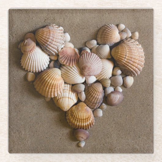 Valentine-Herz gemacht mit Muscheln Glasuntersetzer (Vorderseite)