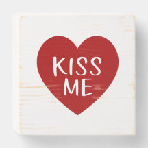 Valentine Kiss Me
