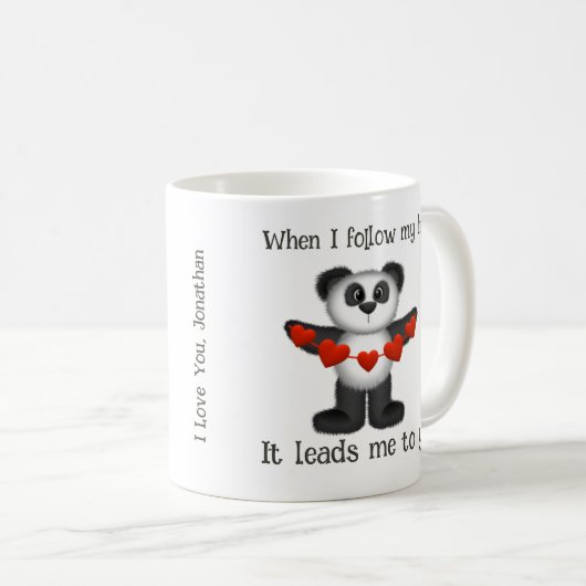 Valentine Message Panda Bear String of Red Hearts Kaffeetasse (VorderseiteRechts)