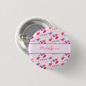 Valentine Pink Liebe Letters Muster Eleganter Name Button (Vorne & Hinten)
