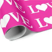 Valentine pink white Love hearts pattern Geschenkpapier (Rolleneckpunkt)