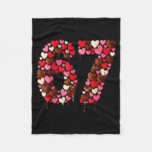 Valentine’s Day 67 Meme Filled With Hearts Funny S Fleecedecke (Vorderseite)