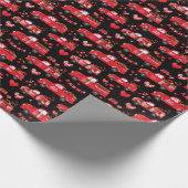 Valentine Trucks auf schwarz Geschenkpapier (Ecke)