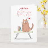 Valentine Whimsical Cat on Table Thinking Karte (Gelbe Blume)