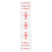 Valentine XOXO mit Herz in Rot | Kurzer Tischläufer (Vorderseite)