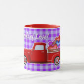 Valentinens Nutcracker mit wenig Rotem LKW Tasse (Zentrum)