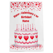 Valentine's Day Birthday Cake Customizable Candles Mittlere Geschenktüte (Rückseite)