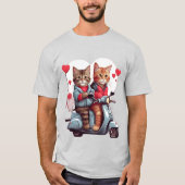 Valentine's Day Cat auf einem Scooter 12k Design T-Shirt (Vorderseite)