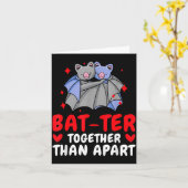 Valentine's Day Cuddling Cute Bats Couple Bat Vale Karte (Gelbe Blume)