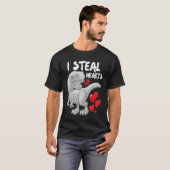 Valentines Day Dinosaur I Steal Hearts Boys Men Lo T-Shirt (Vorne ganz)