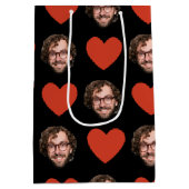 Valentines Day Funny Custom Face Photo Love Heart Mittlere Geschenktüte (Rückseite)