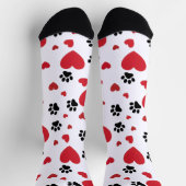 Valentine's Day Paw Prints and Red Hearts Pattern  Socken (Oben)