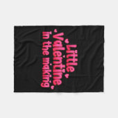 Valentines Day Pregnancy Announcement Little Valen Fleecedecke (Vorderseite (Horizontal))