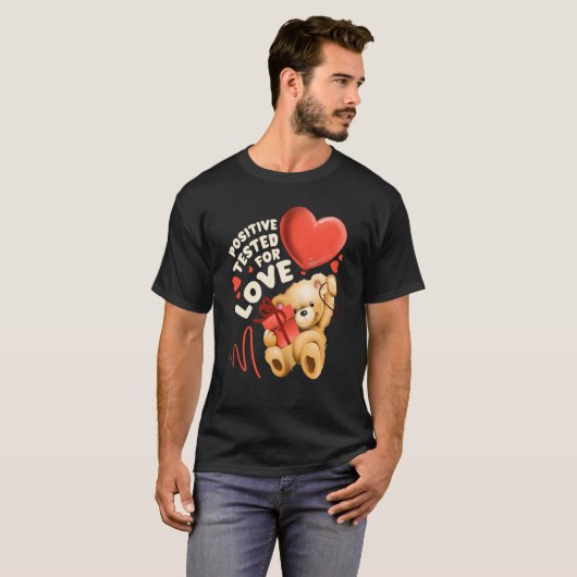 Valentine's day teddy bear with heart balloon T-Shirt (Vorne ganz)