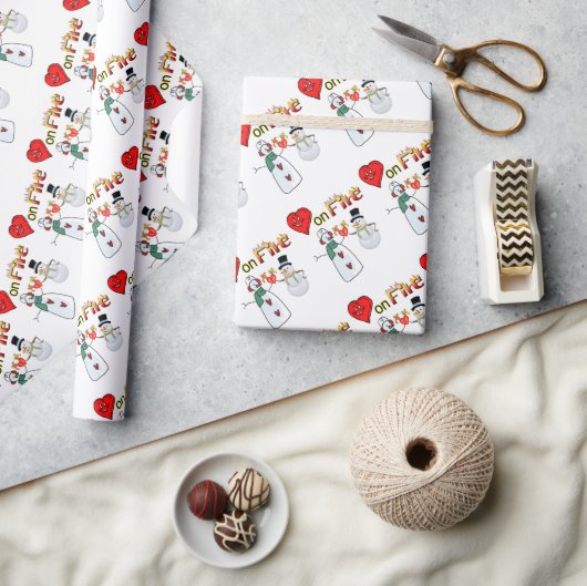 Valentine's Day Wrapping Paper Heart Fire Snowman Geschenkpapier (Kunsthandwerk)