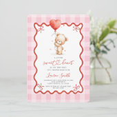 Valentines Teddy Bear Baby Shower Girl Einladung (Stehend Vorderseite)